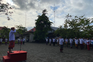 Pelaksanaan Upacara Peringatan Hari Sumpah Pemuda pada Badan KESBANGPOL Bali