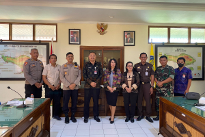 KESBANGPOL Bali Rapat Penyusunan Rencana Aksi Daerah Tim Terpadu Penanganan Konflik Sosial.