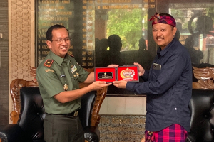 Koordinasi Kaban Kesbangpol Bali ke Danrem 163/Wirasatya