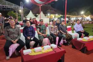 Antusias Masyarakat Saksikan Konser Bhakti Soekarno