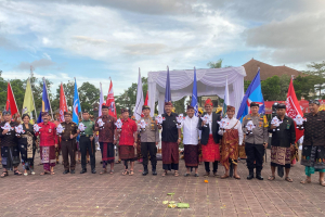 Kaban Kesbangpol Bali Hadiri Kirab Pemilu di Tanah Aron