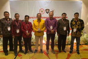 Kaban Kesbangpol Bali Hadiri Rakor Pembentukan Pasukan Pengibar Bendera Pusaka Tahun 2024 dan Bimtek Aplikasi Transparansi
