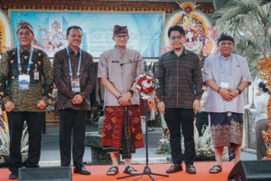 Parade Budaya Seniman Bali Pukau Delegasi World Water Forum ke 10 Lewat Bali Street Carnival