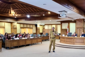 Berbagi Pengalaman dalam Workshop Peningkatan Kapasitas Perempuan di Bidang Politik
