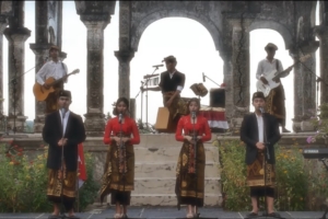 Juara Favorit Lomba “Musikalisasi Puisi Bung Karno”