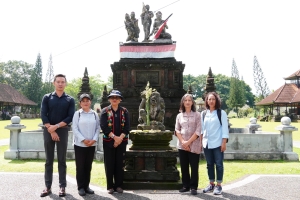 Putri Koster Tinjau Taman Pujaan Bangsa Margarana, Dorong Perawatan dan Penguatan Nilai Patriotisme