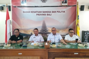 Pembekalan Tim PSBS Sektor Tempat Ibadah di Badan Kesbangpol Bali