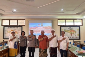 Penandatanganan NPHD Provinsi Bali kepada Polda Bali di Badan Kesbangpol