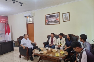 Audensi KMHDI Bali ke Badan Kesbangpol Bali.